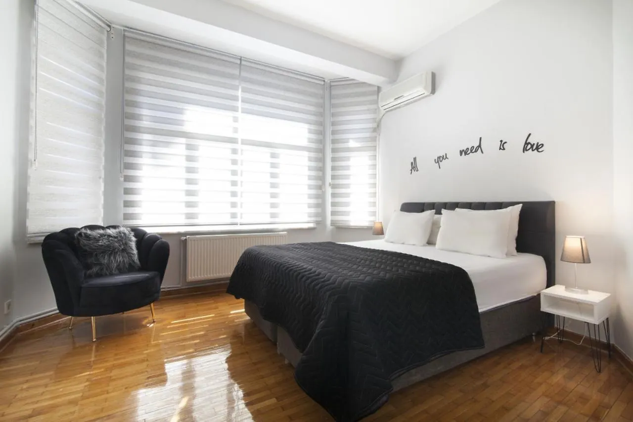 דירות איסטמבול Amazing Flat Near Osmanbey Metro Station טורקיה